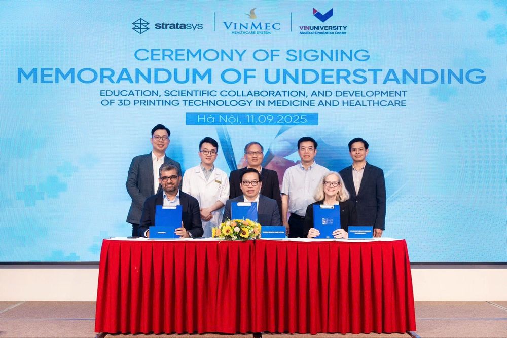 Vinmec cùng VinUniversity ký kết Biên bản Ghi nhớ (MOU) hợp tác chiến lược với Stratasys, mở ra kỷ nguyên 3D trong y học Việt Nam
